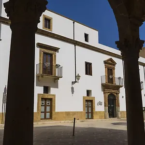 3* Otel Carmine